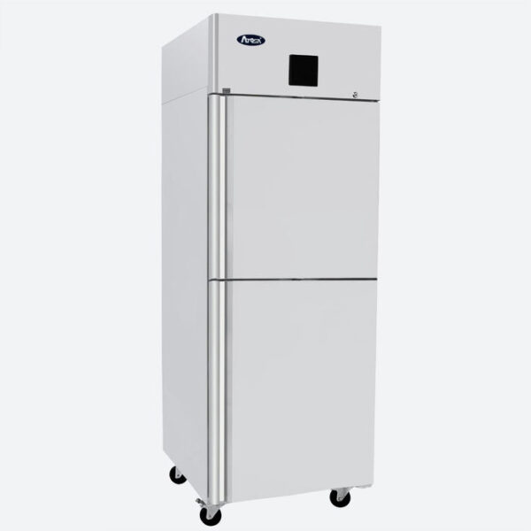 Dulap frigorific vertical cu 2 usi (670L)